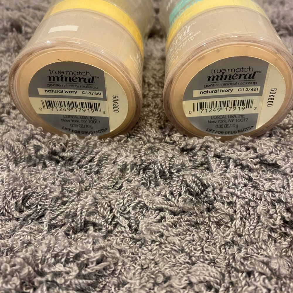 L'Oréal True Match Mineral Foundation - Natural Ivory-Set of 2 - Picture 7 of 7